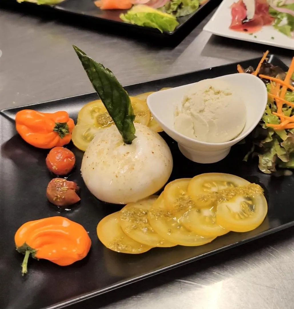 Logis Hotel-Restaurant Le Tanargue Valgorge